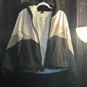 Cropped rain jacket